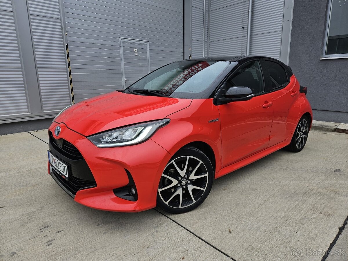 Toyota Yaris 1.5 Hybrid e-CVT Premiere Edition