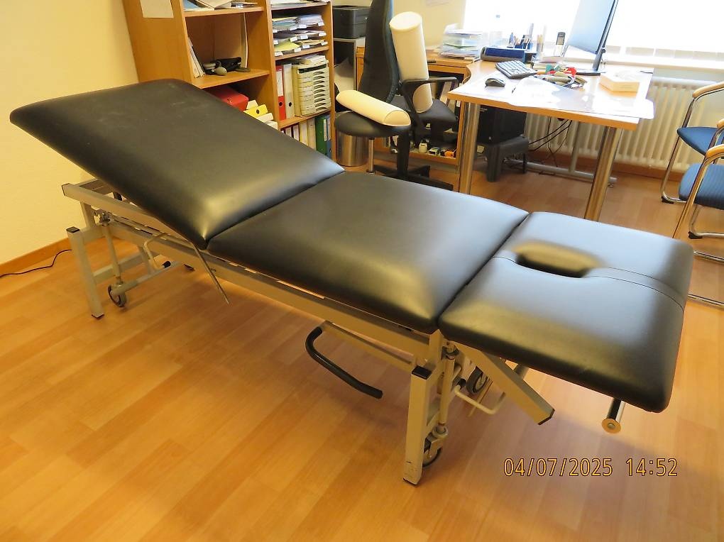 Predam vysetrovacie,masazne polohovatelne lehatko
