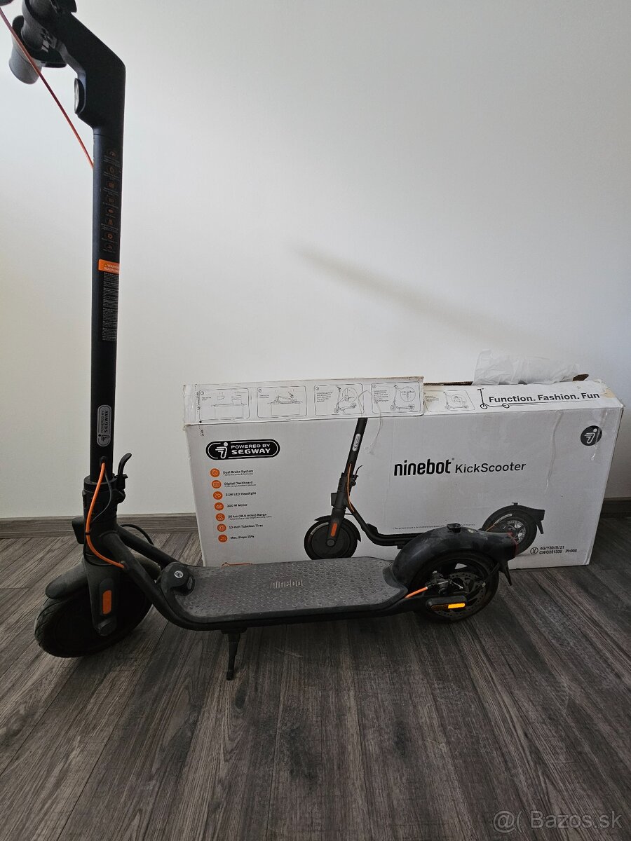 Elektrokolobežka Ninebot KickScooter F30E