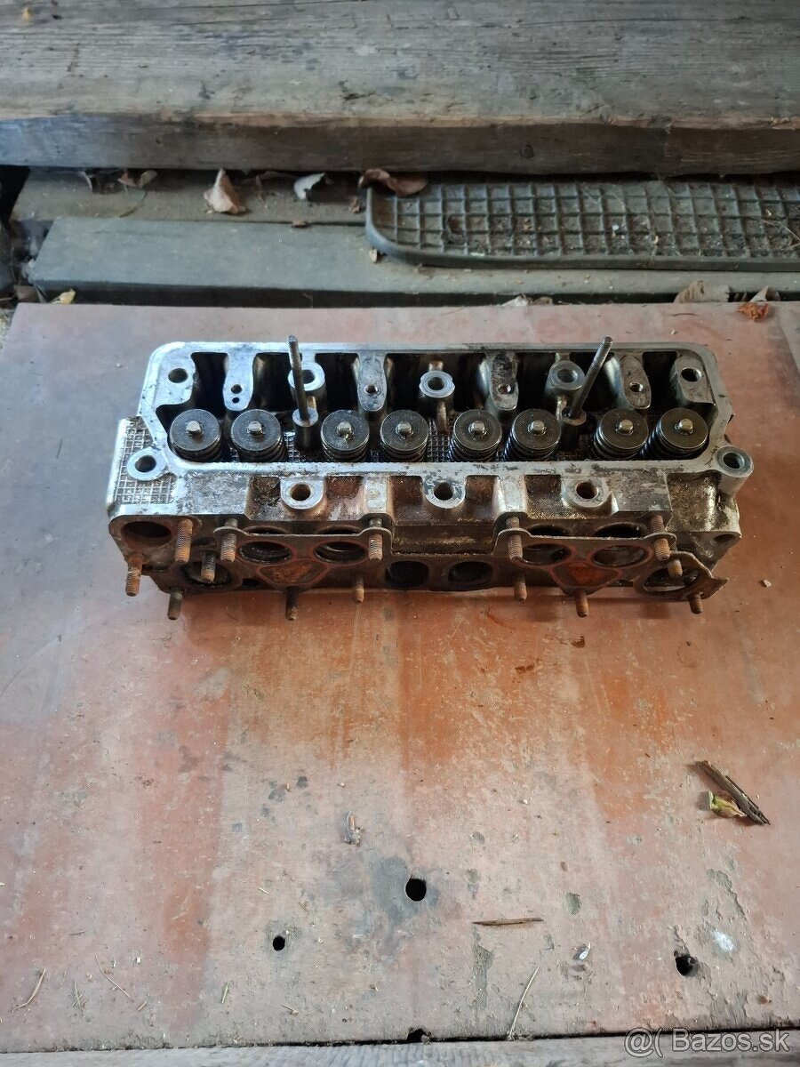 favorit - motor, prevodovka, ...