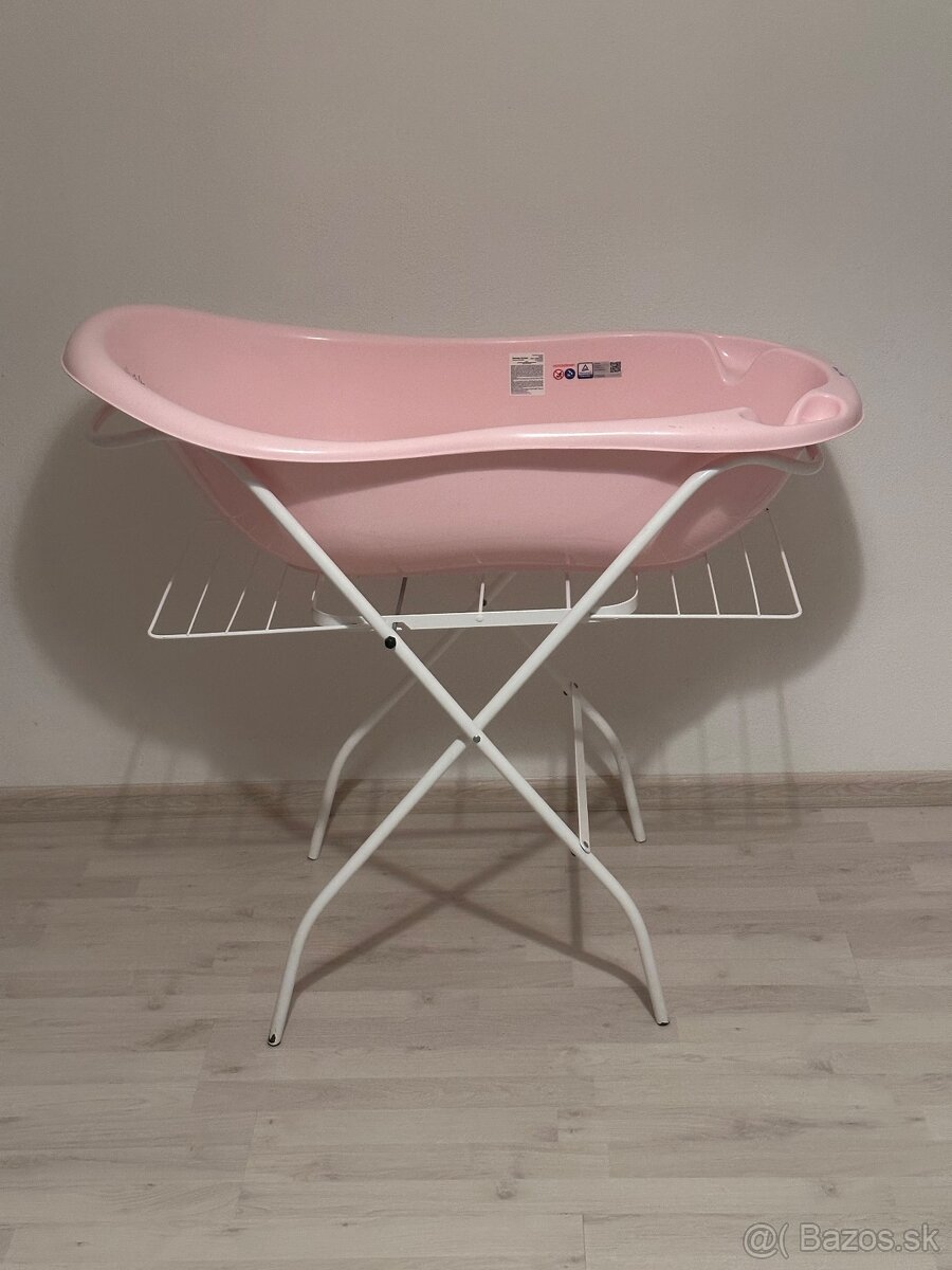 Detská vanička so stojanom a lehátkom