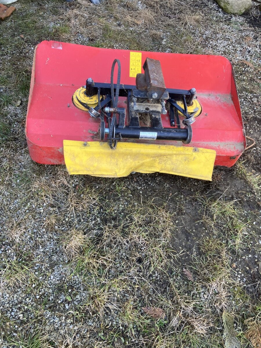 Bubnová kosačka Mountfield DS-100