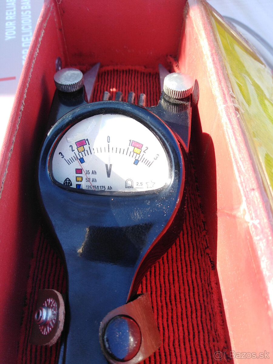 Zkousecka baterii metra typu ZB2