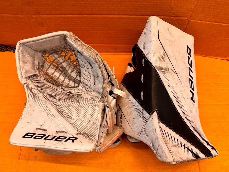 SET LAPAČKA A VYRÁŽEČKA BAUER SUPREME S29 vel. INT