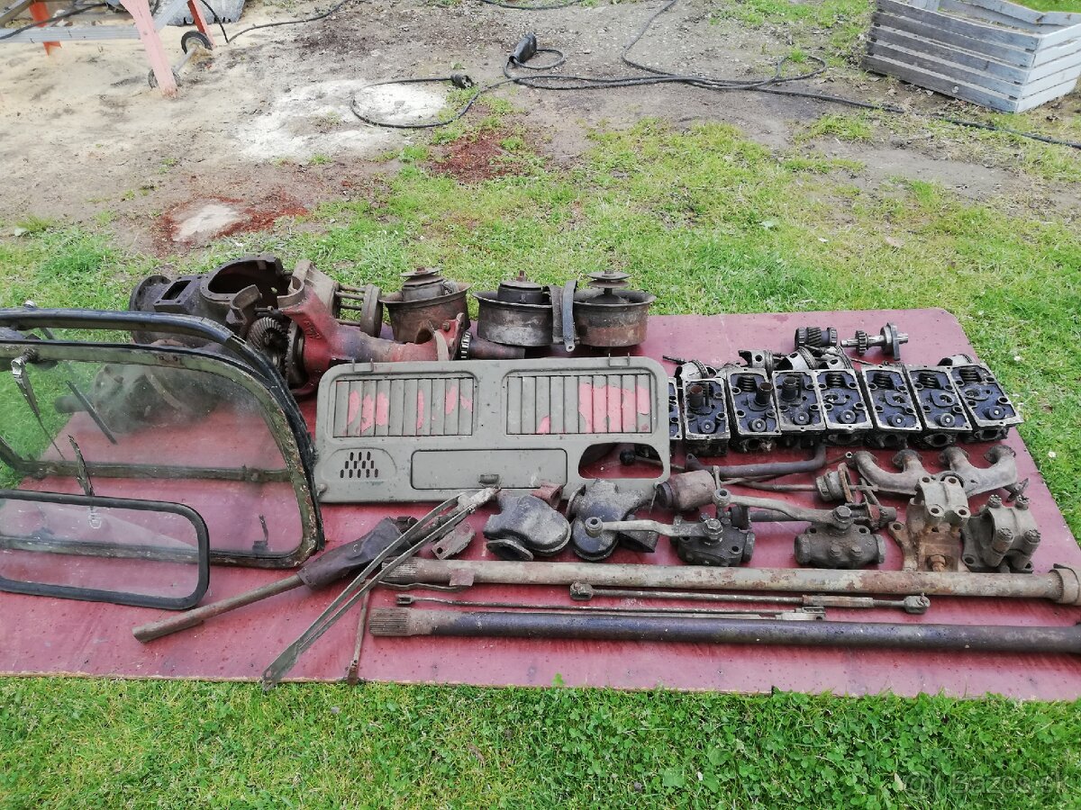 TATRA 805.