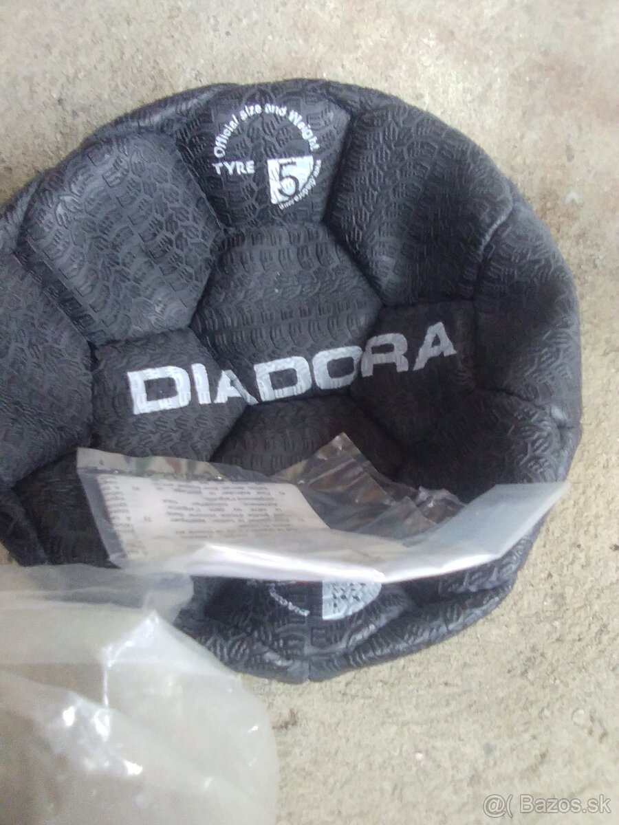 Lopty futbalová+Diadora