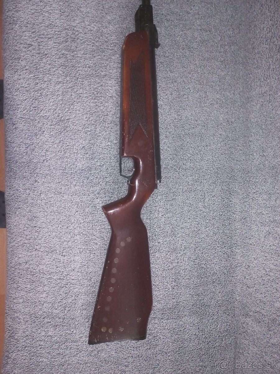 Vzduchovka Slavia 631
