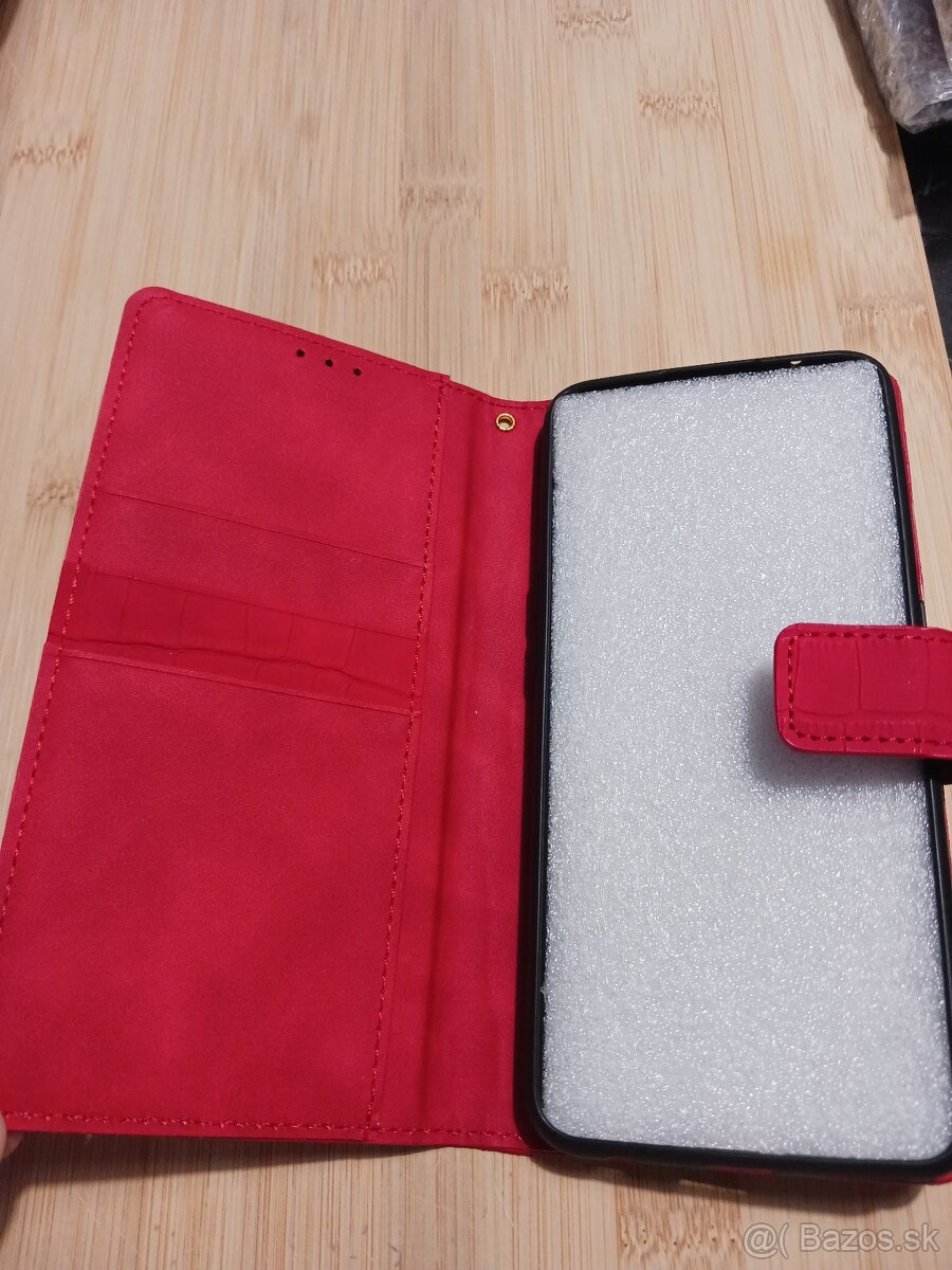 Predam nove kryty na Oppo Reno 7 5G