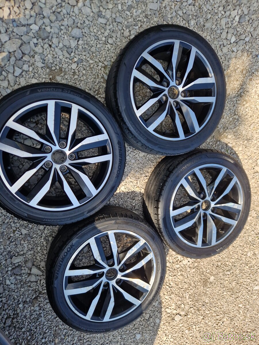 Alu disky vw s pneu 5x112 225/45 ZR17