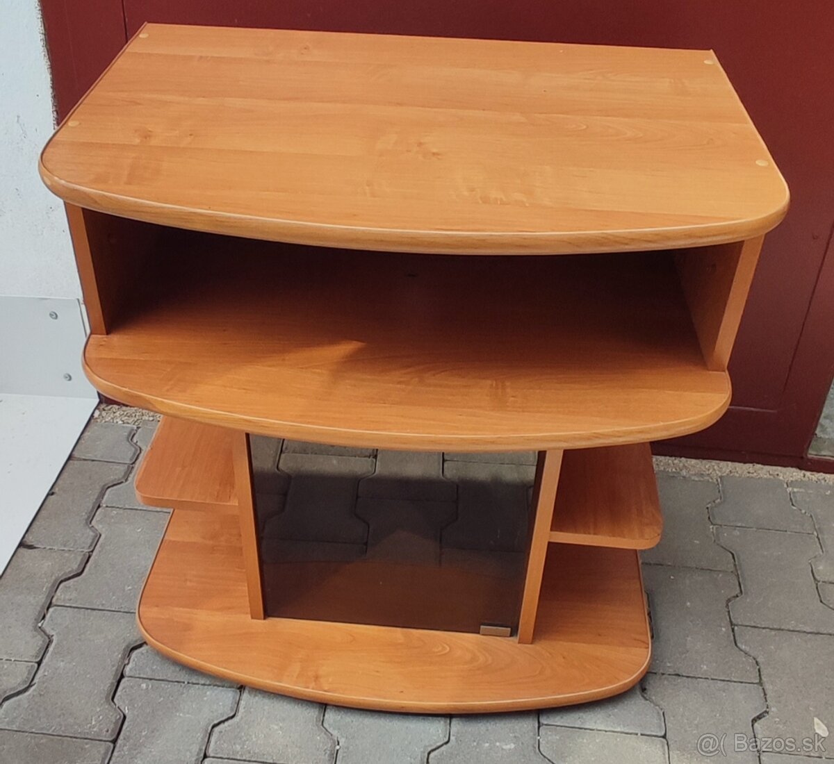 TV stolík