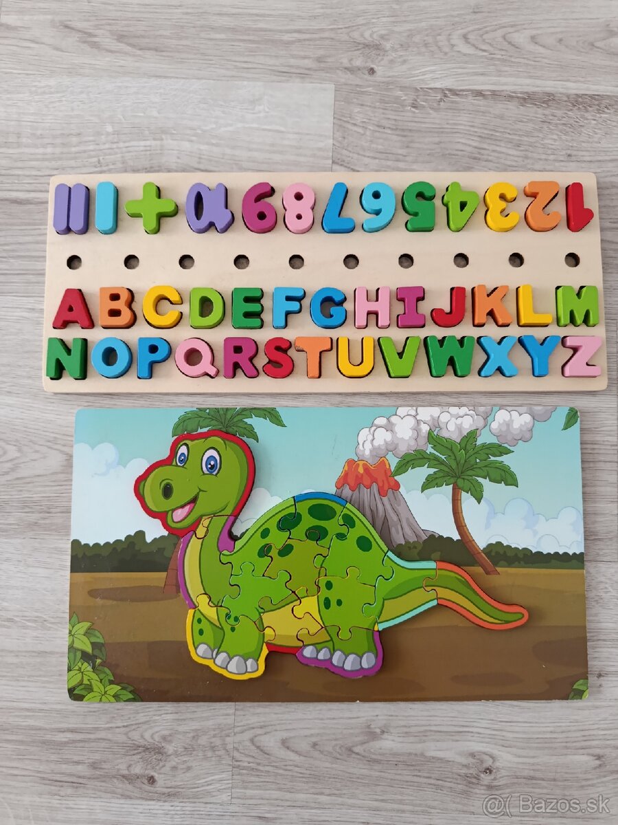 Drevene puzzle a abeceda