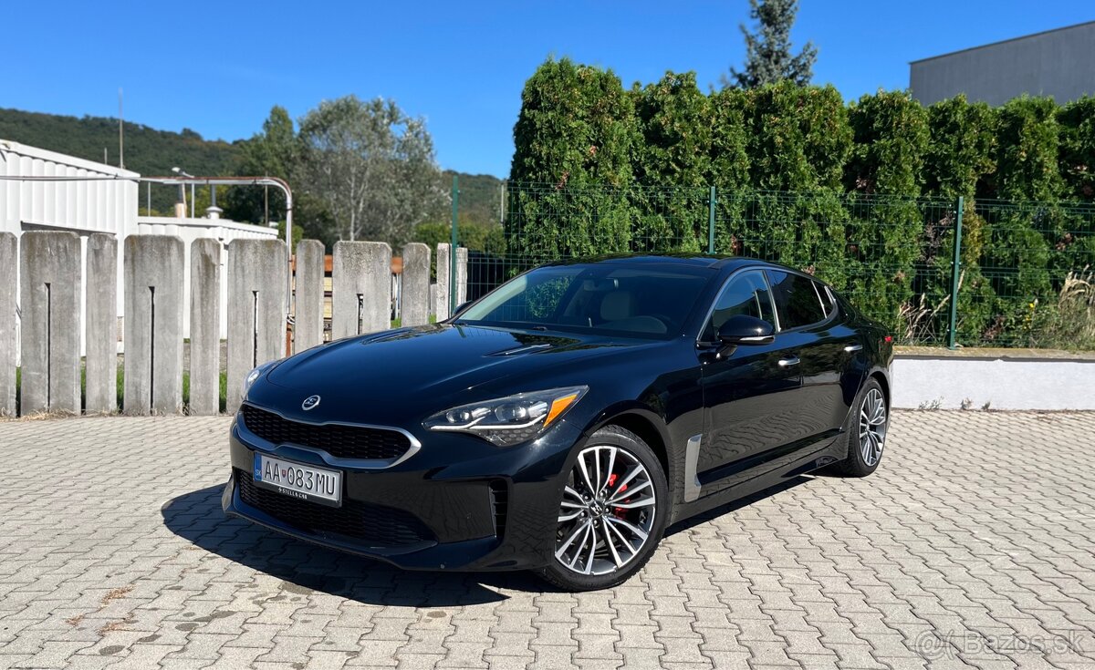 KIA Stinger Premium 2.0 T-GDI 180kw Automat