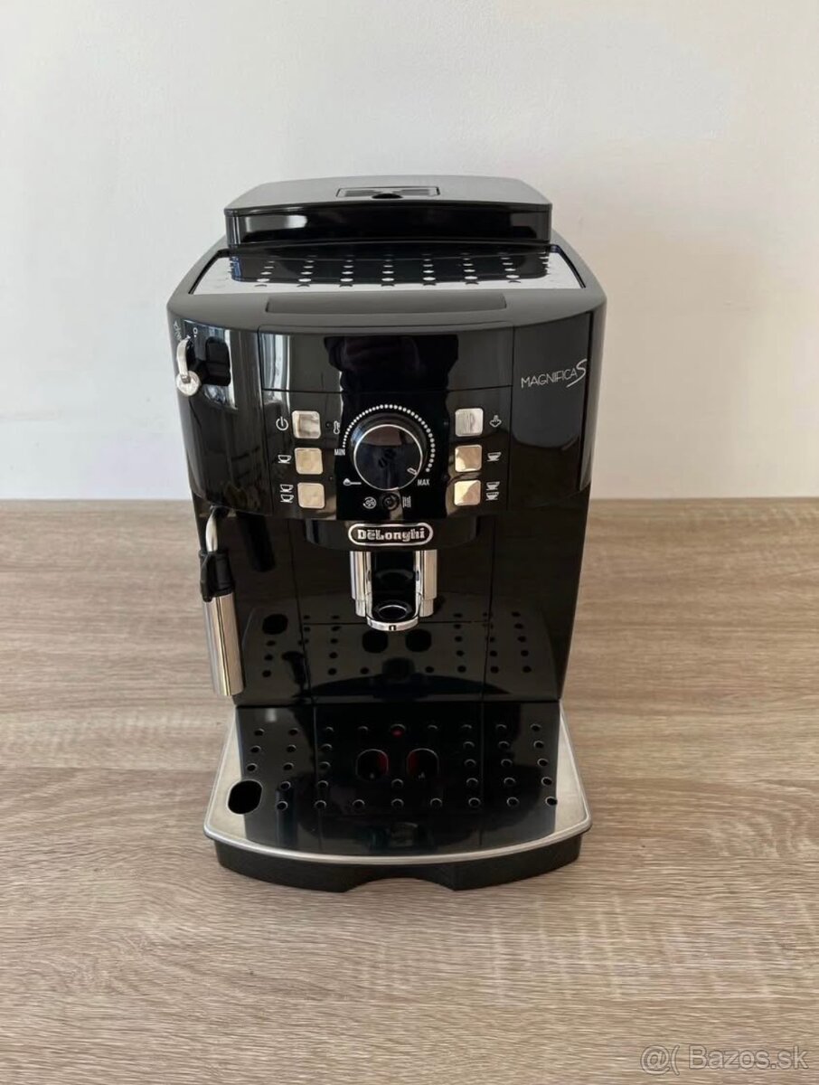 Delonghi Magnifica S