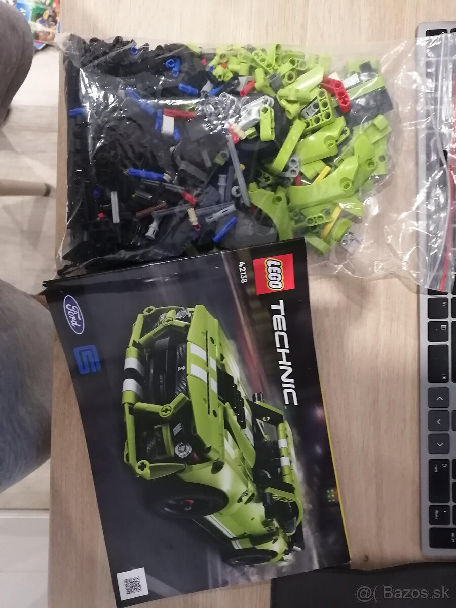 Lego - 42138 - Mustang