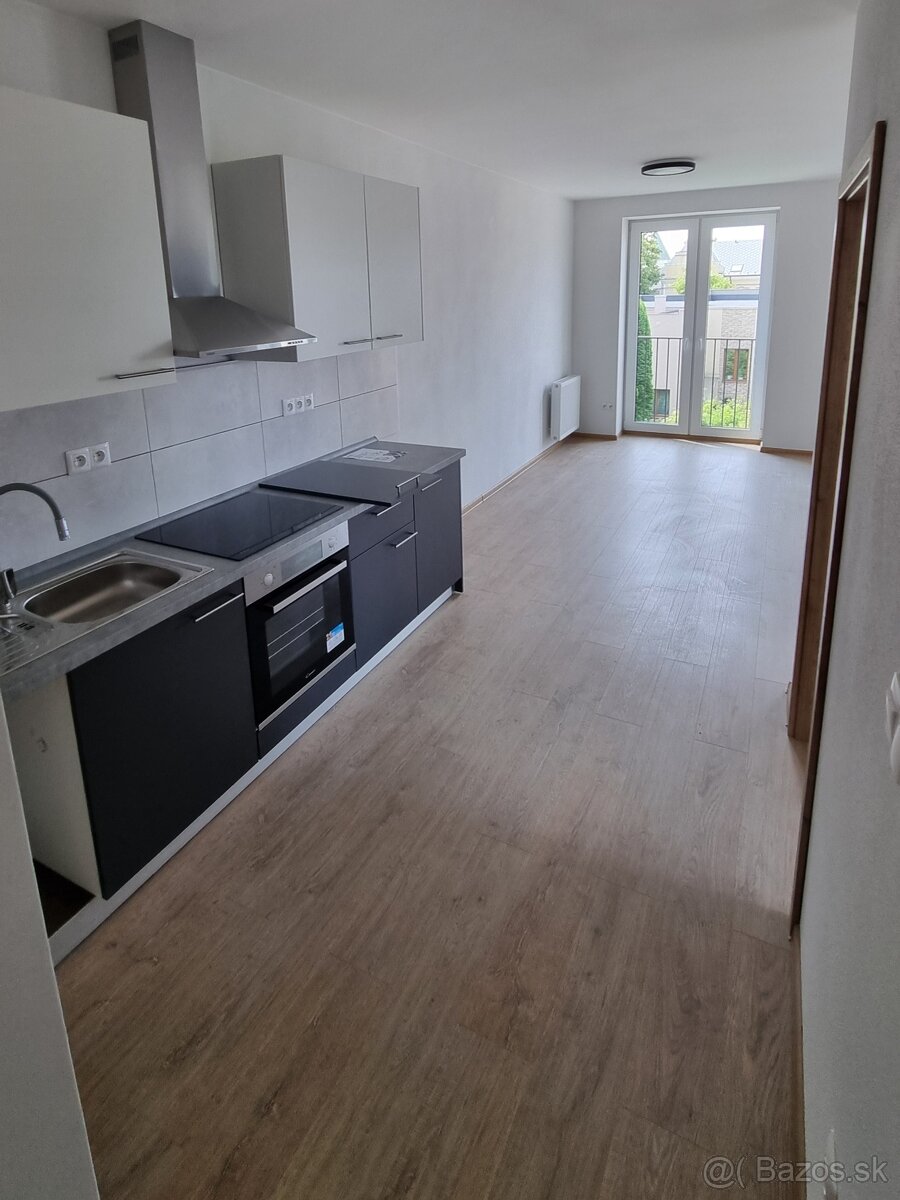 Priestranný 3- izbový byt, BD Popper Bytča centrum