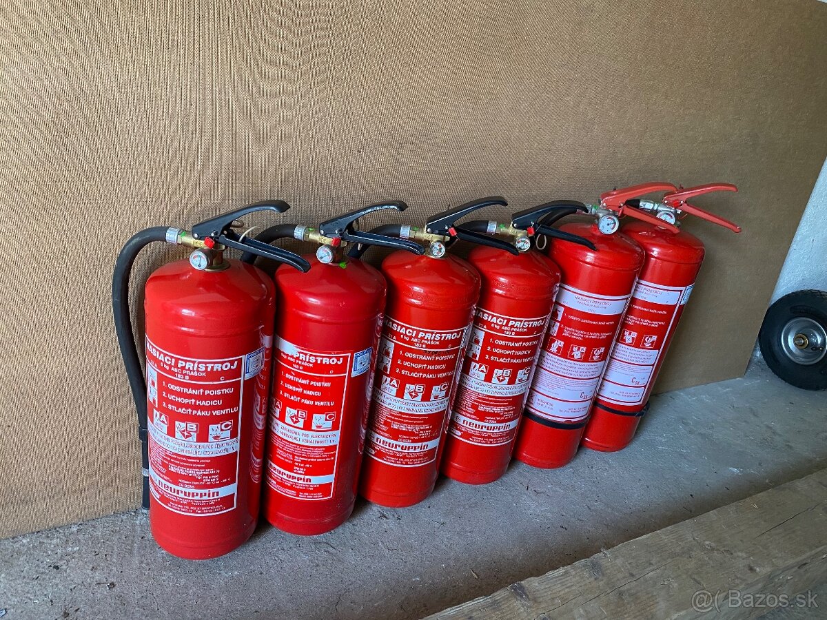 Predám práškové hasiace prístroje 6kg