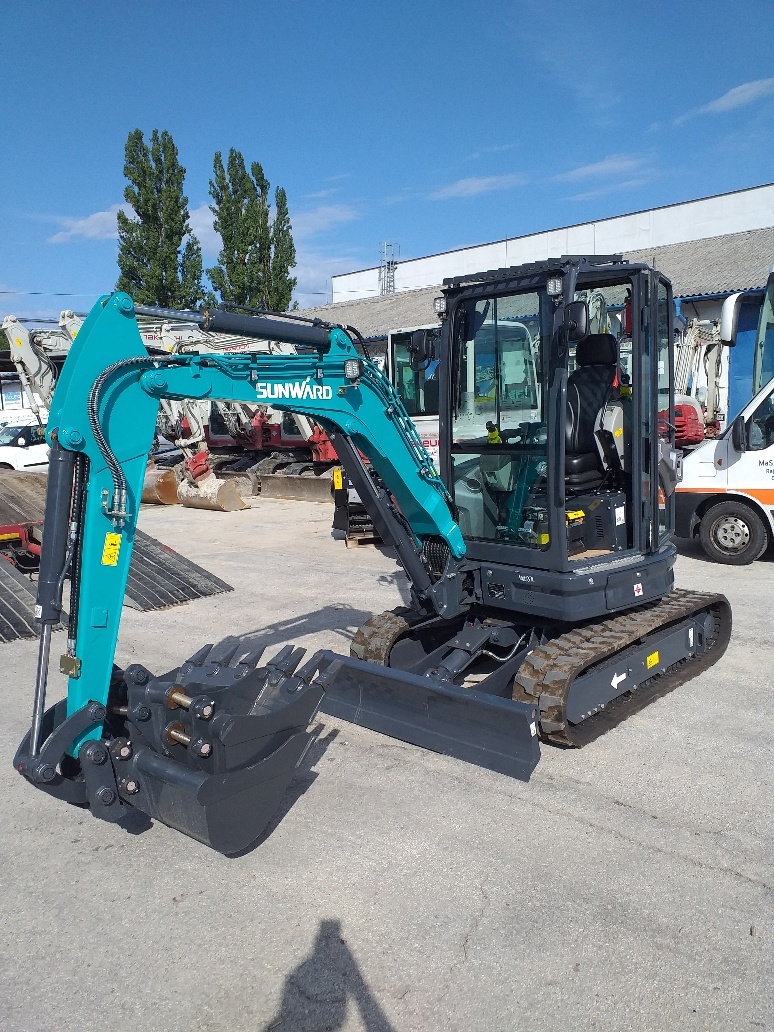 SUNWARD SWE25UF - 2 650kg