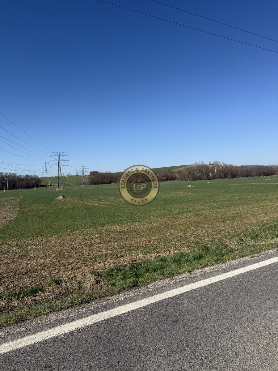 Na predaj pozemok k.ú. Kunov okr. Senica
