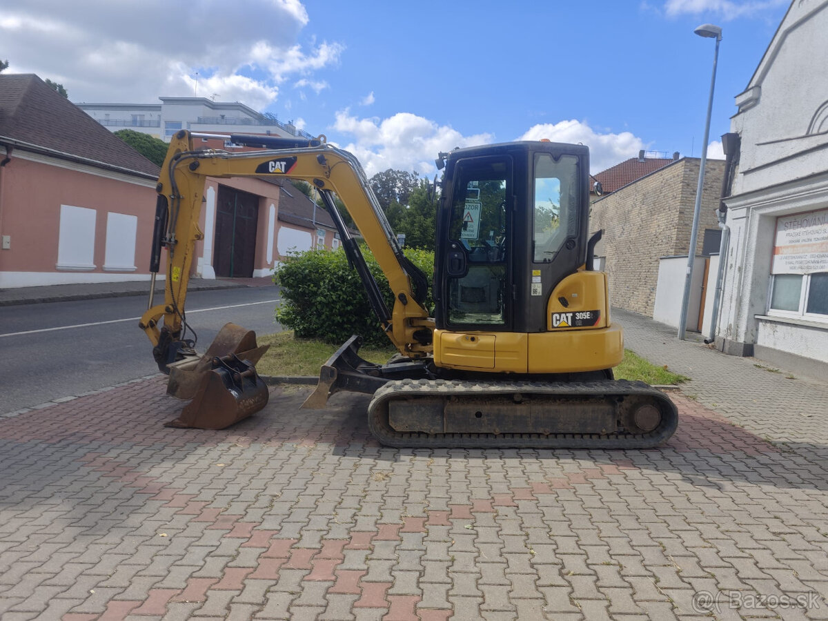 Pásový bagr Caterpillar 305 CAT 305E 3300m.h r.v2019