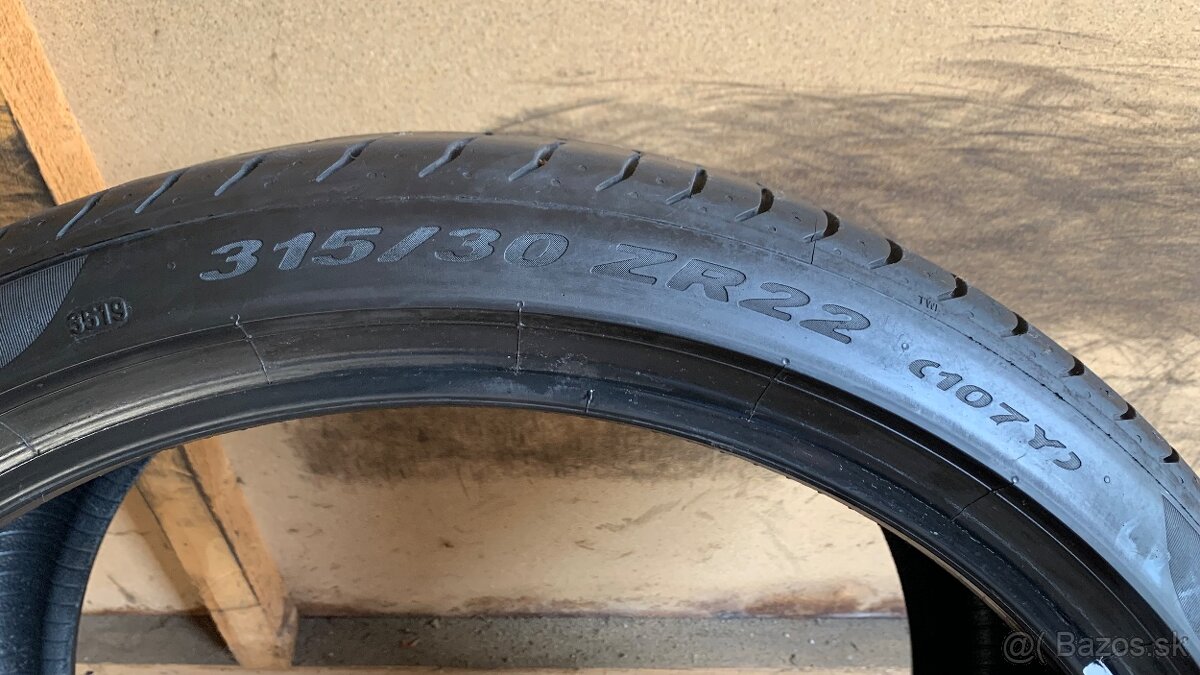 315/30r22 Pirelli letne