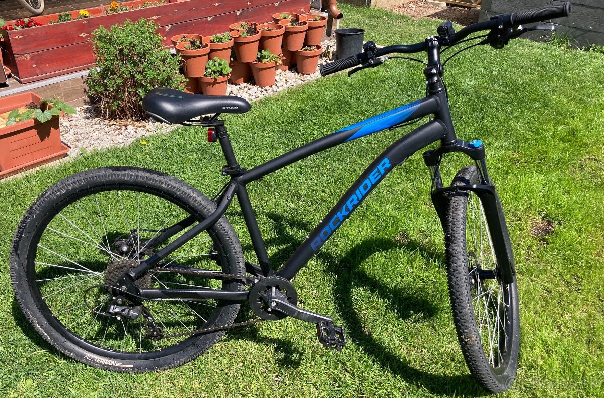 Horský bicykel Rockrider ST 120 Decathlon s gélovou sedačkou