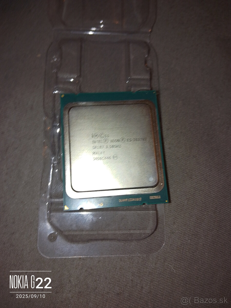 predavam Intel® Xeon® Processor E5-2637 v2