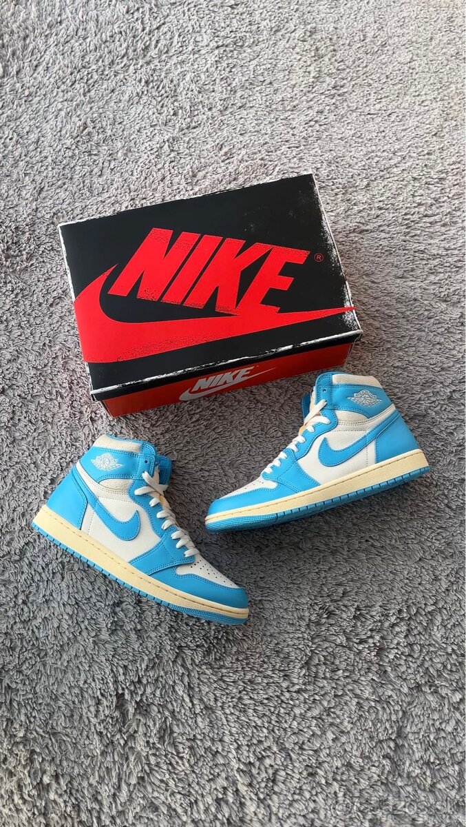 Air Jordan 1 Retro High OG UNC Reimagined