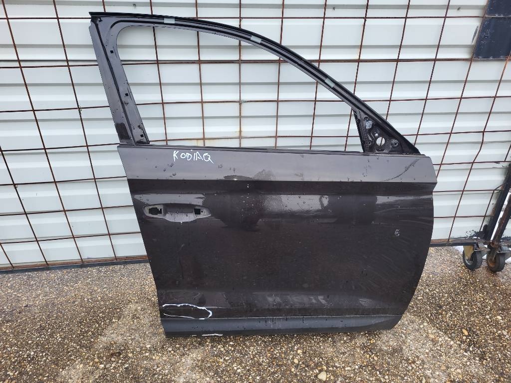 Skoda kodiaq dvere prave