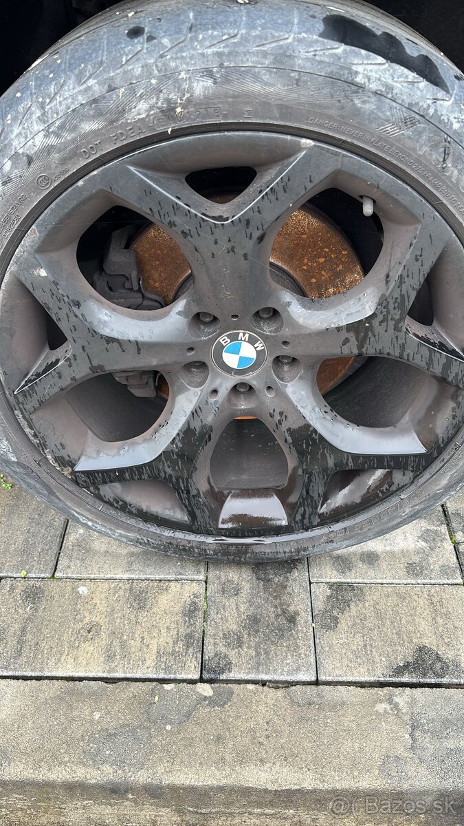 Elektróny na BMW X5 E70