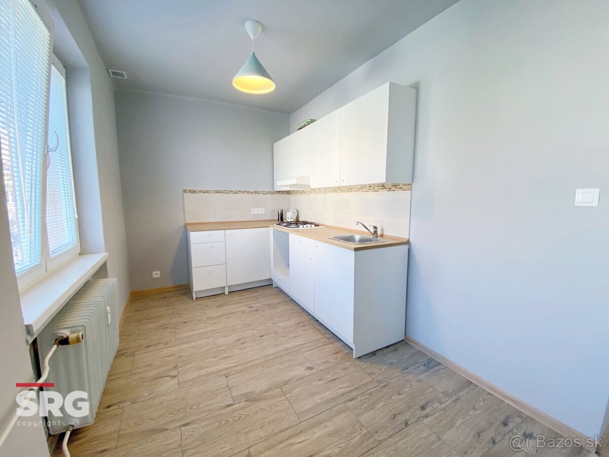 SRG | 2-izb. byt s balkónom po rekonštrukcii | Petőfiho