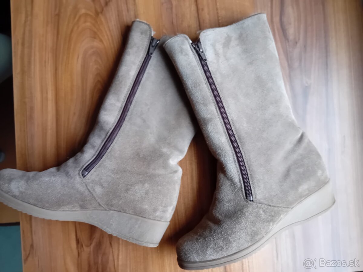 čižmy z brúsenej kože - 36