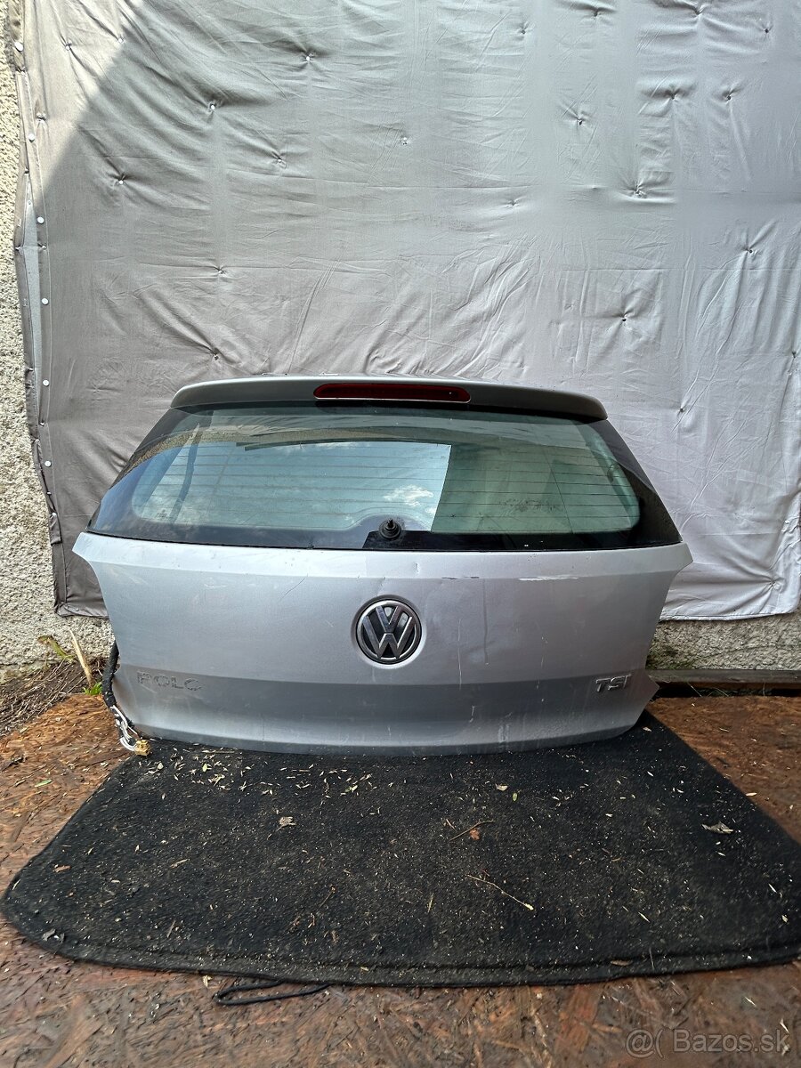 Vw polo zadny kufor