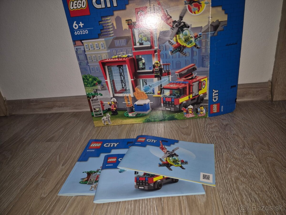 Lego hasicska stanica