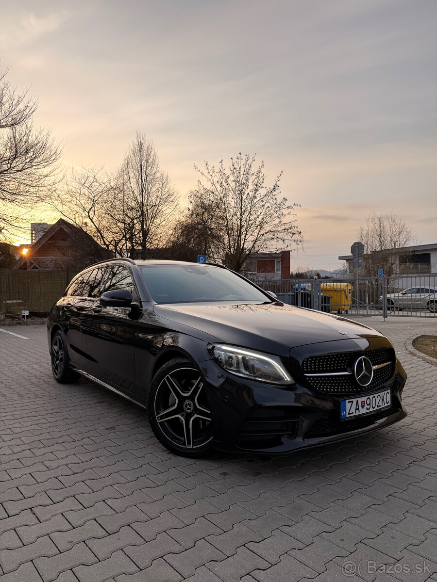 Mercedes Benz