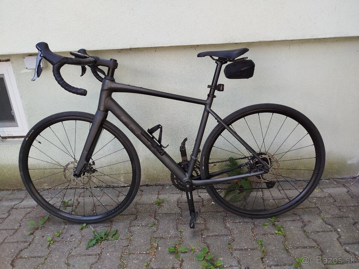 Predám cestný bicykel TREK