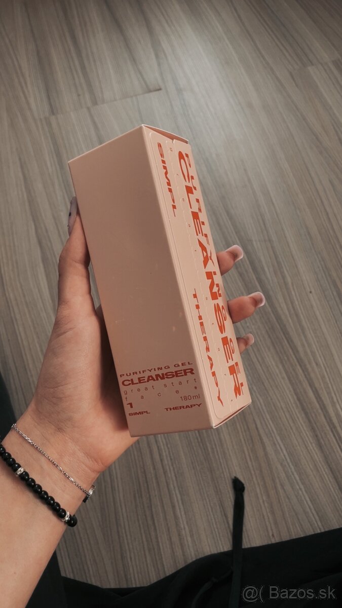 SIMPL THERAPY Purifying Gel Cleanser