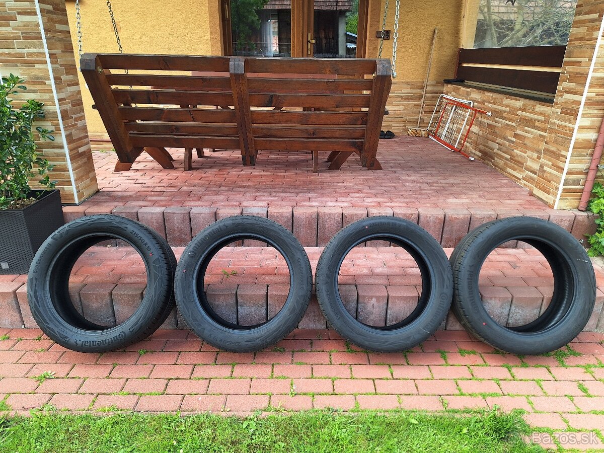 Continental Ecocontact 235/50R19 V