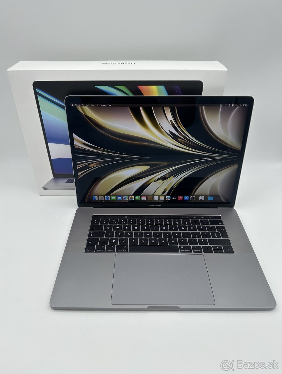 MacBook Pro 15" 2017 Space Gray s Touchbarom KOMPLET