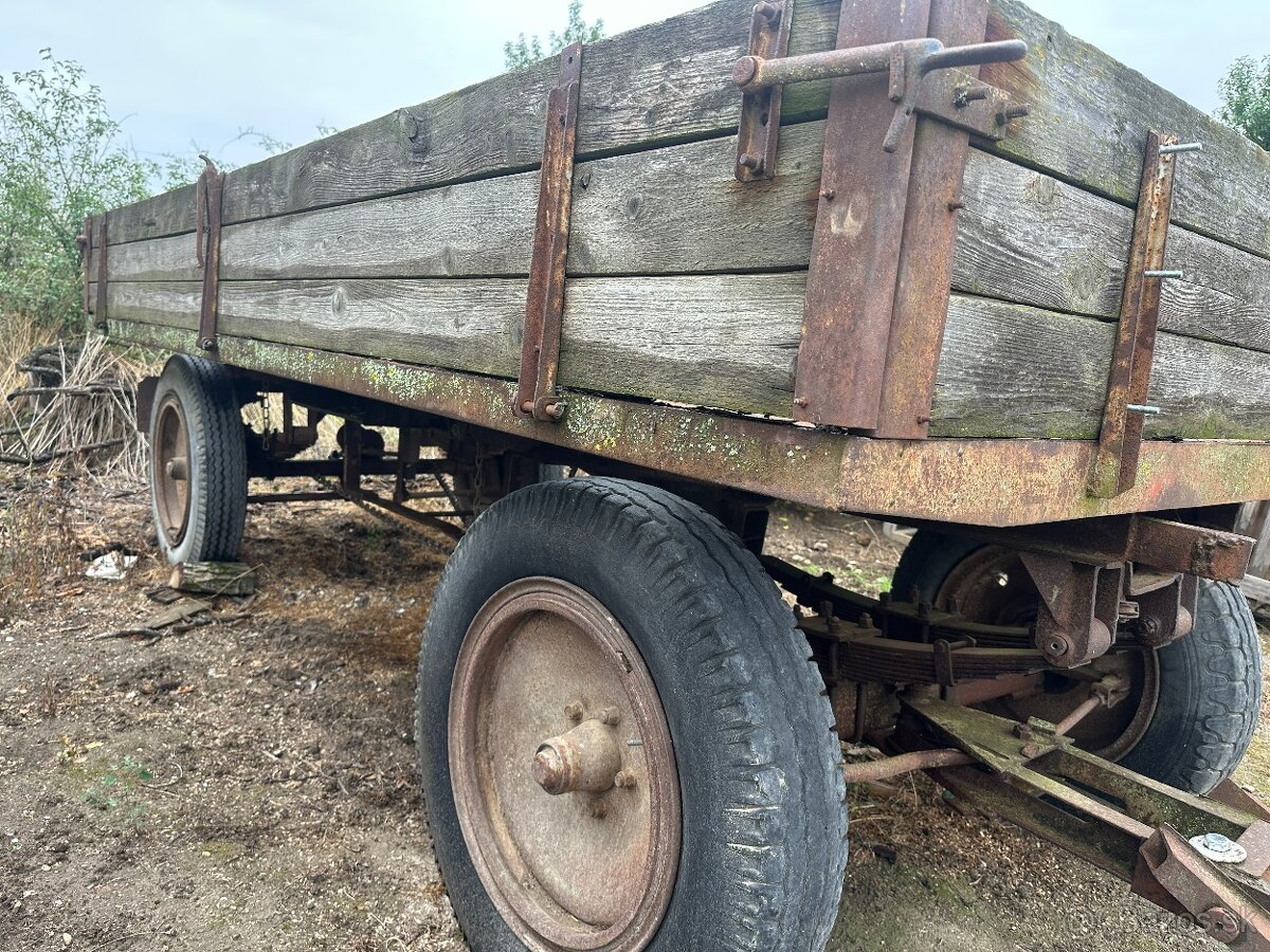 Vlečka za traktor 3,5T
