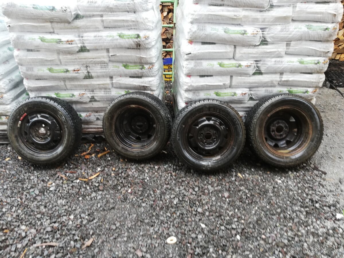Pneumatiky champiro