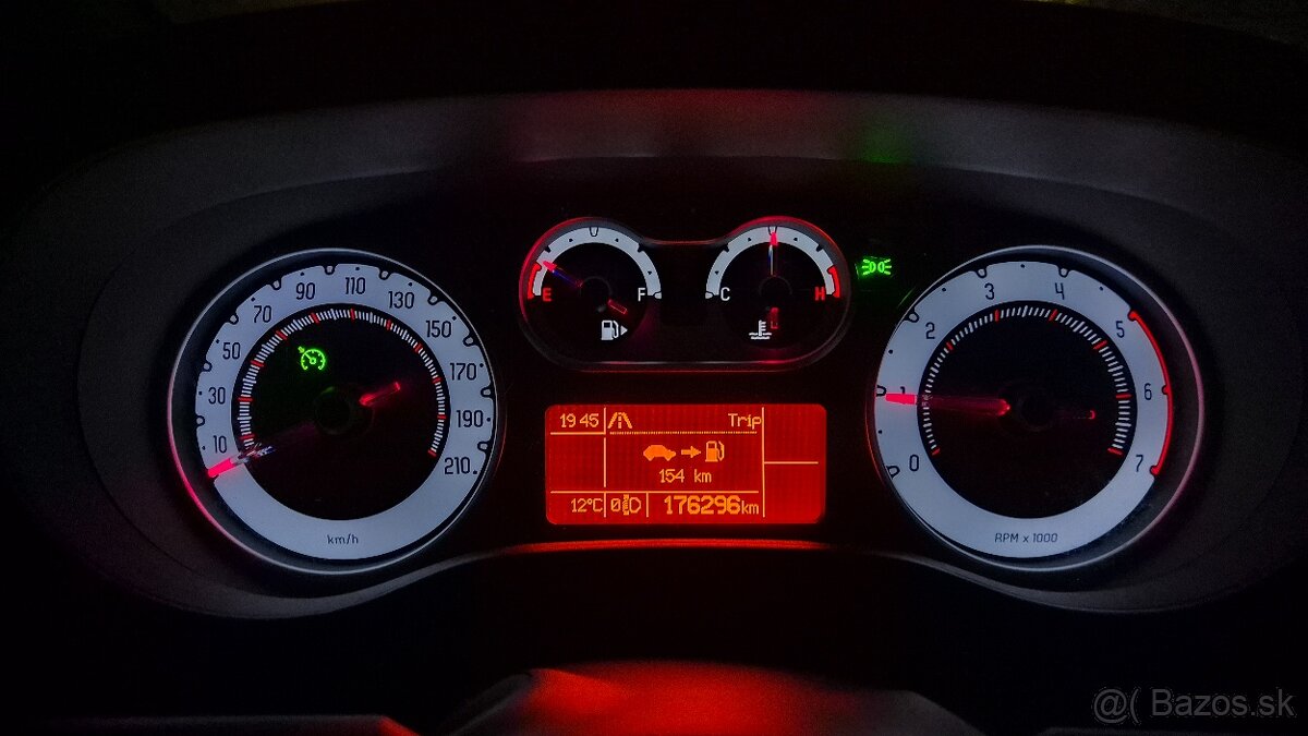 🇮🇹 Fiat 500 L Living , panoráma, ročník 2013