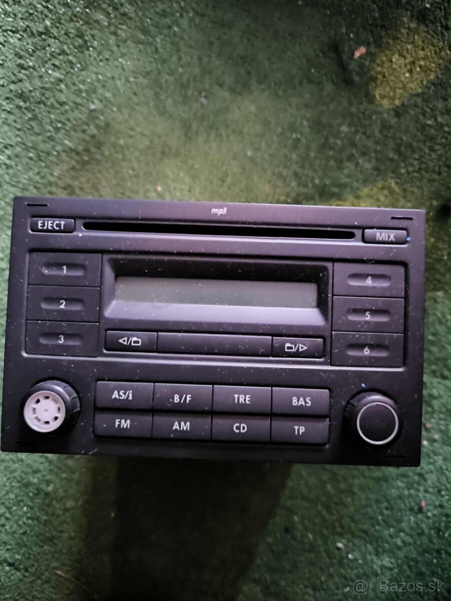 Rádio Volkswagen Caravelle T5