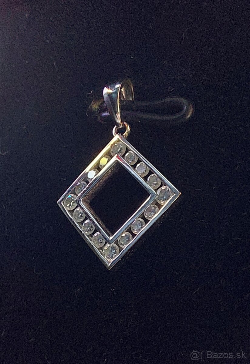 Luxusný diamantovy prívesok z 18k zlata