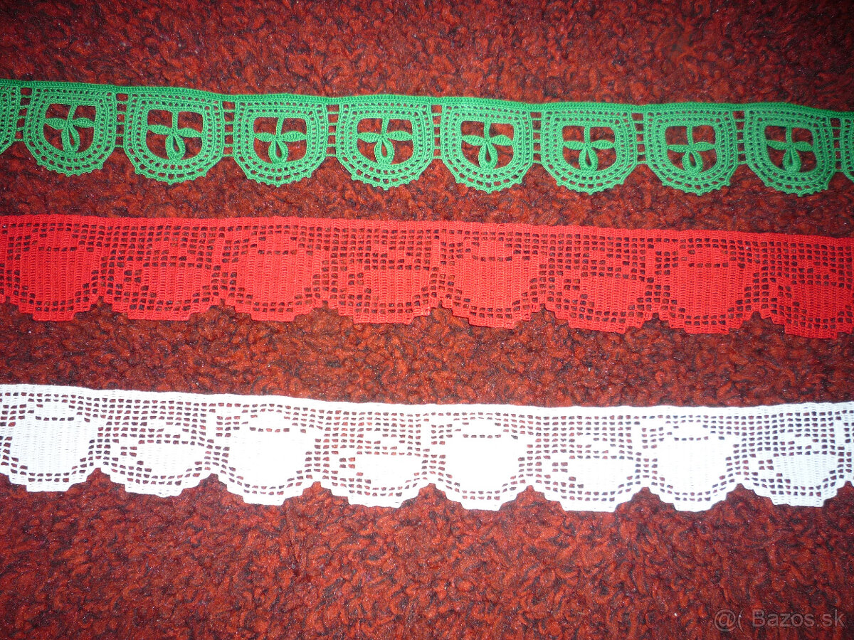 Háčkované krajky /štráfiky/