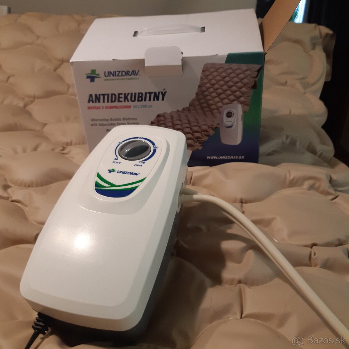Antidekubitný matrac s kompresorom