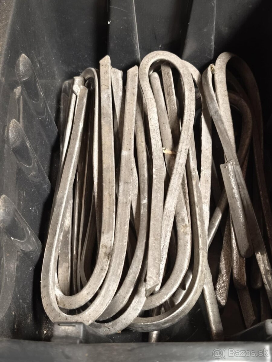 Klampiarský cín + klampiarska pájkovačka