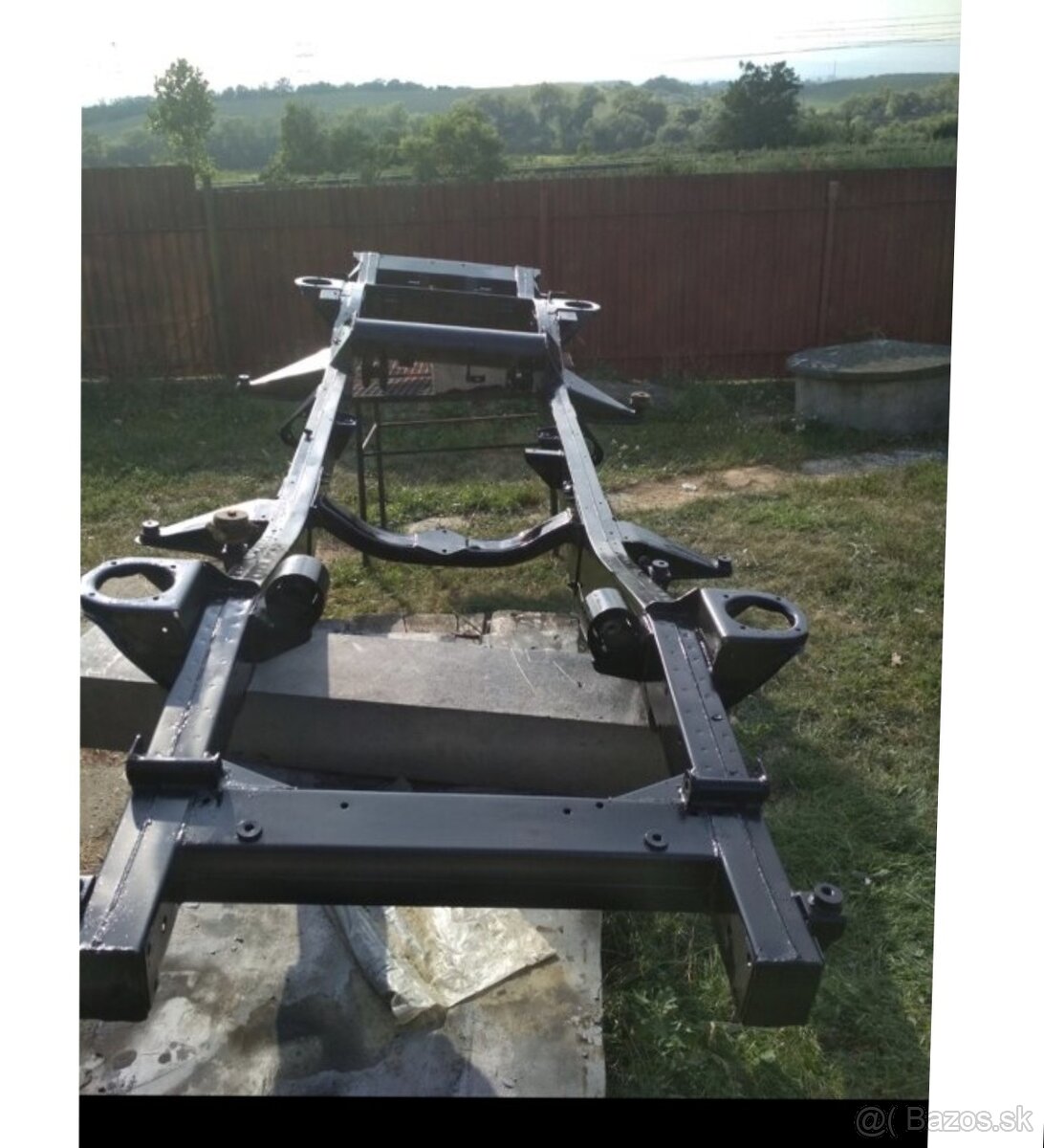 Predám šasy na landrover Discovery 1