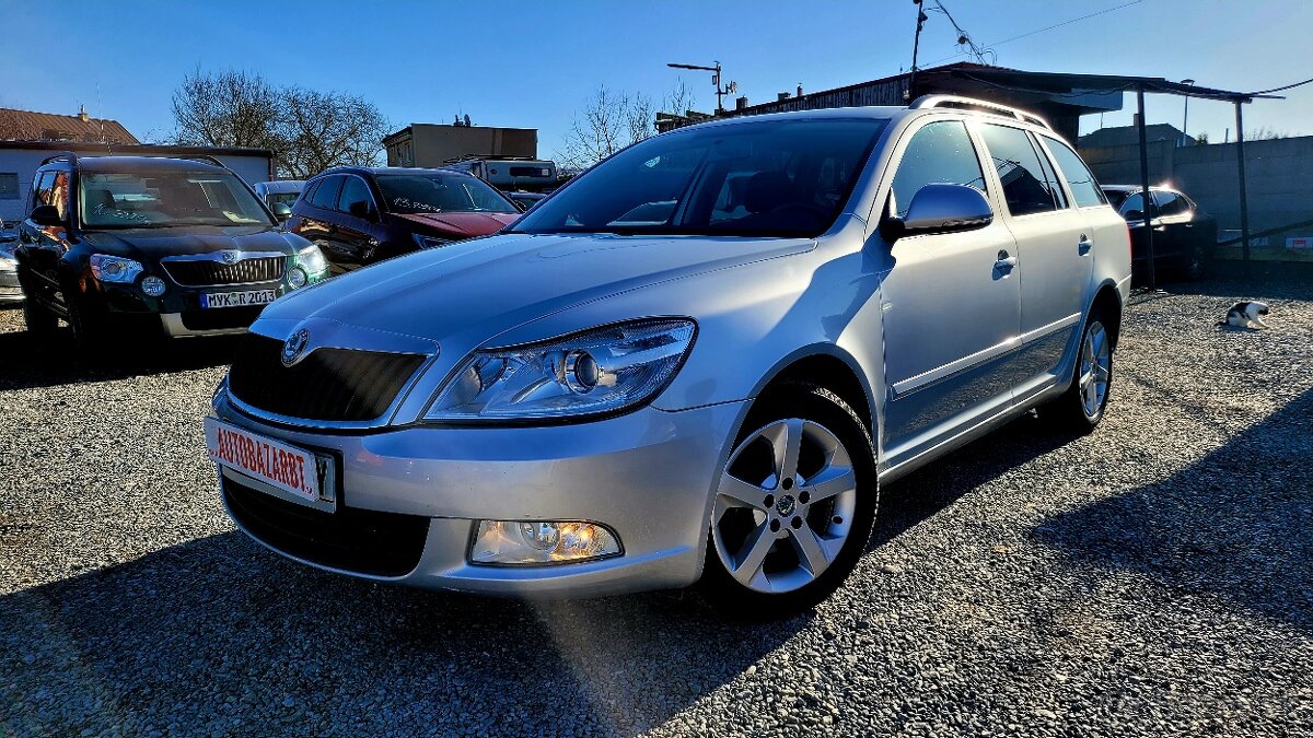 Škoda Octavia Combi 1.6 MPi Tour benzín