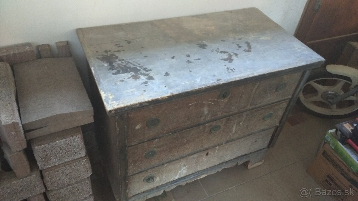 Starožitna truhlica