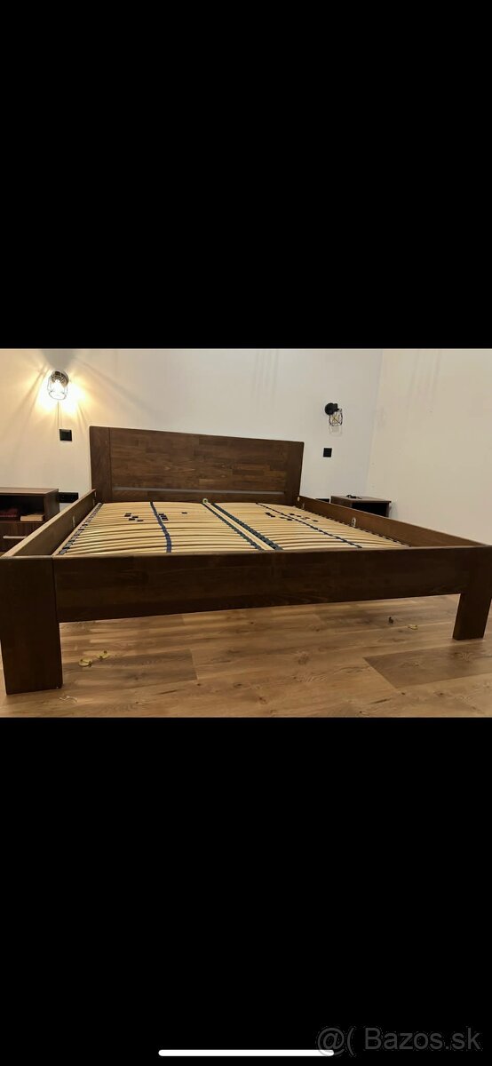 Manželská posteľ 200x180